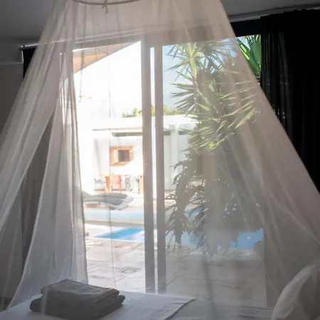 Villa Casa Mila With Heated Pool In El Roque