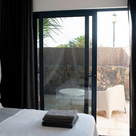 Casa Mila With Heated Pool In El Roque Vila Cotillo